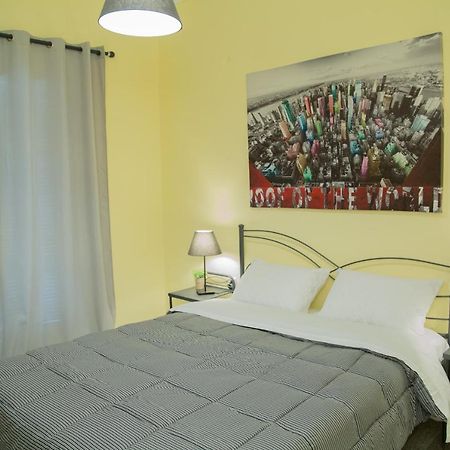 Cozy Renovated Flat In Koukaki Apartment Athens Luaran gambar