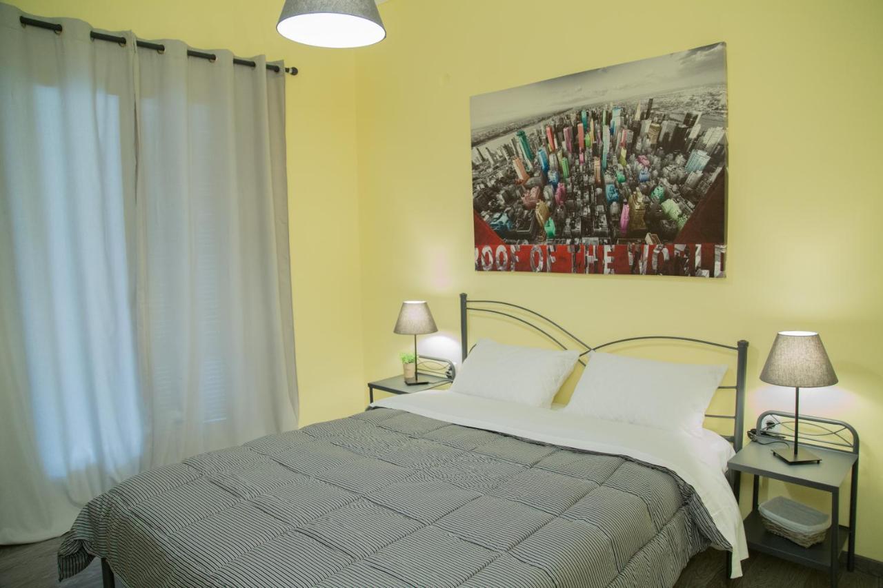 Cozy Renovated Flat In Koukaki Apartment Athens Luaran gambar