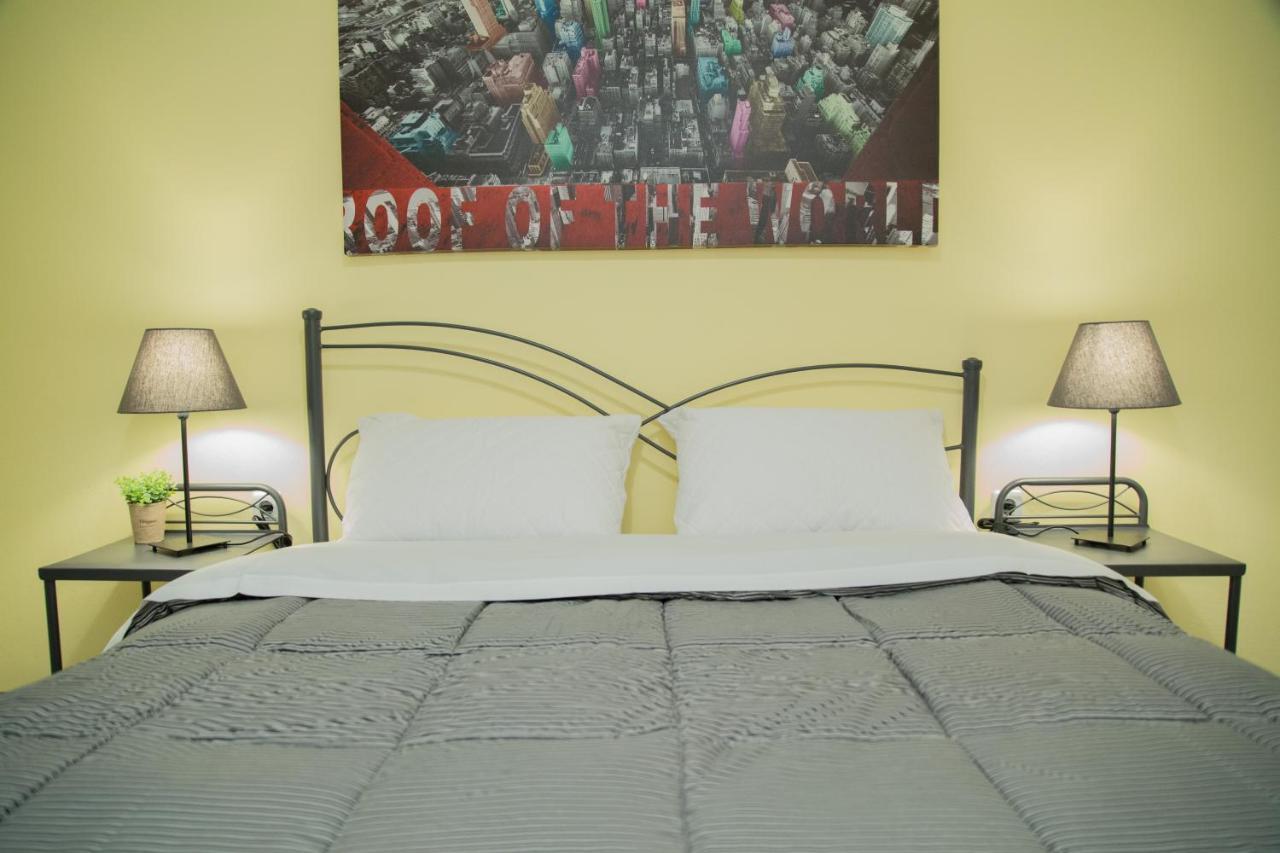 Cozy Renovated Flat In Koukaki Apartment Athens Luaran gambar