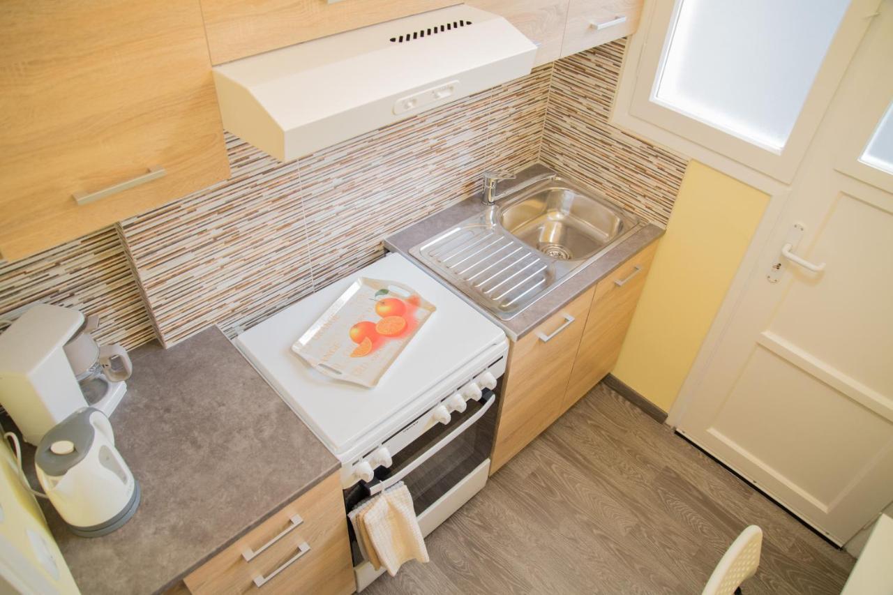 Cozy Renovated Flat In Koukaki Apartment Athens Luaran gambar