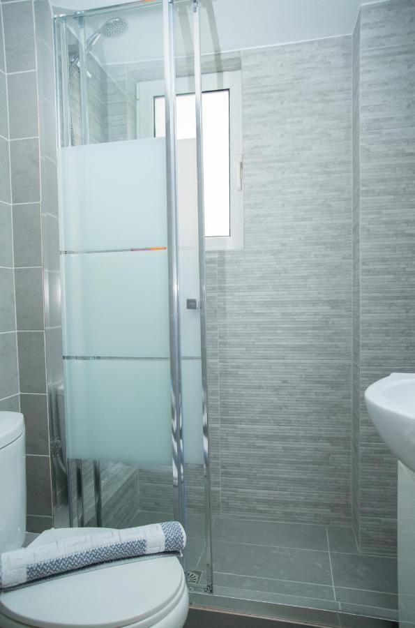 Cozy Renovated Flat In Koukaki Apartment Athens Luaran gambar